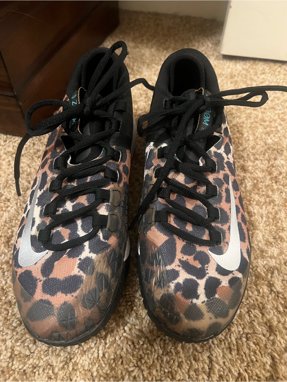Nike Court Zoom Leopard Print Sneakers Size 7 1/2 - Picture 3 of 16